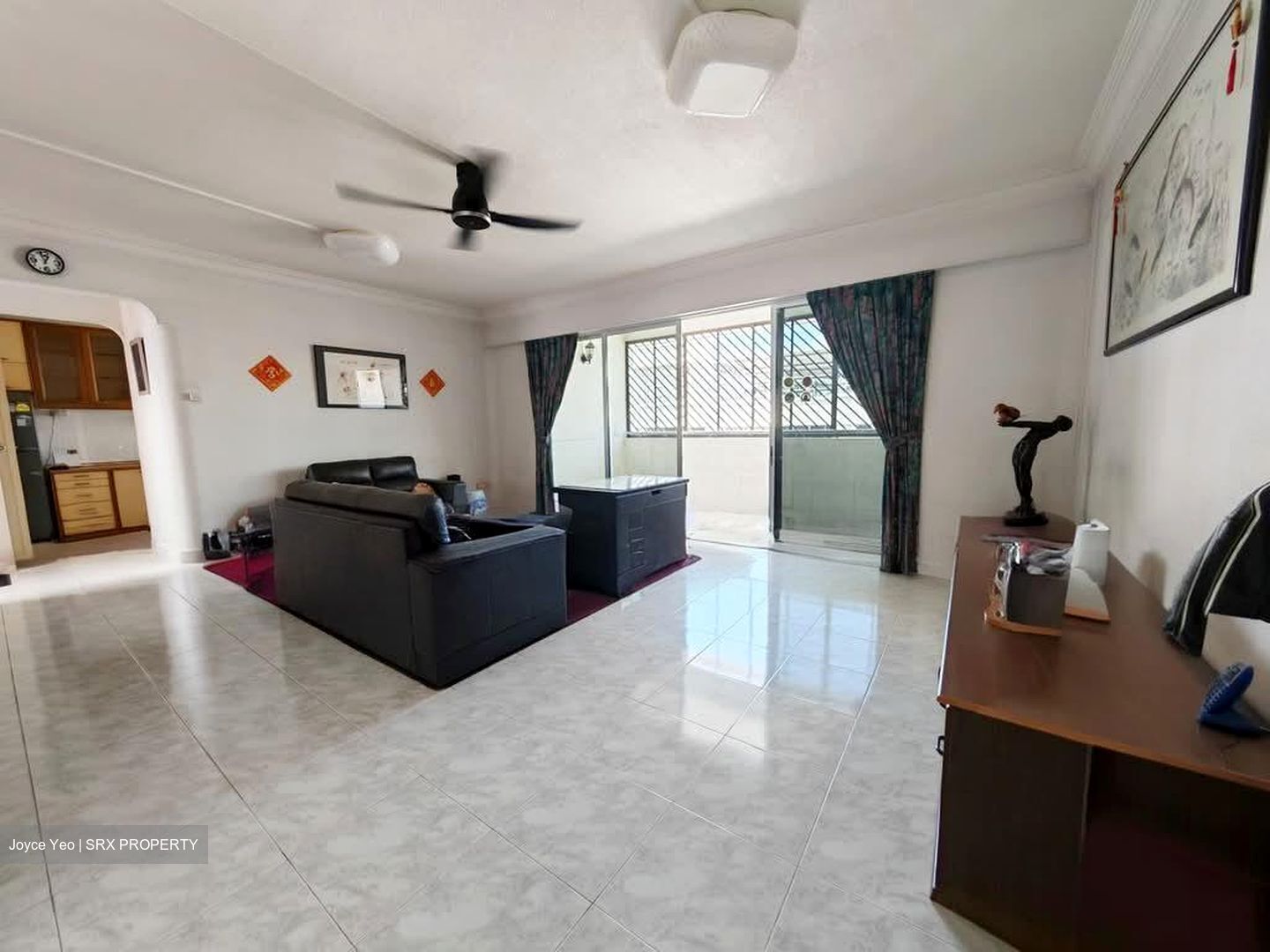 Blk 945 TAMPINES PALMSVILLE (Tampines), HDB 5 Rooms #580729091